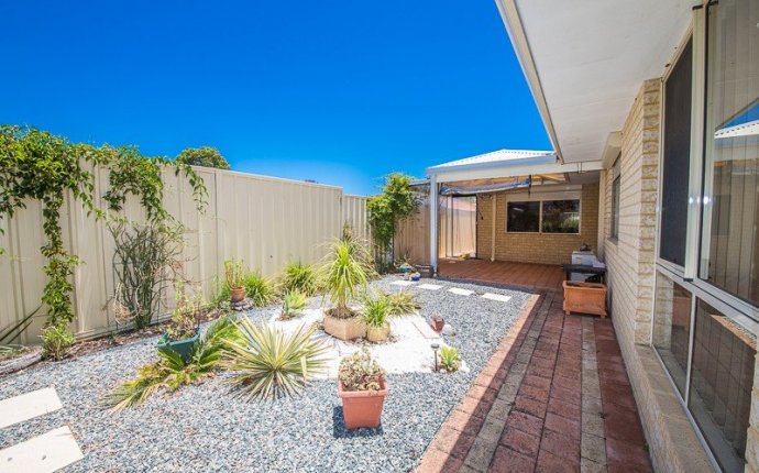 25a Valentine Ave, Dianella, WA 6059 - Property Details