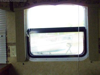 rv-travel-trailer-window